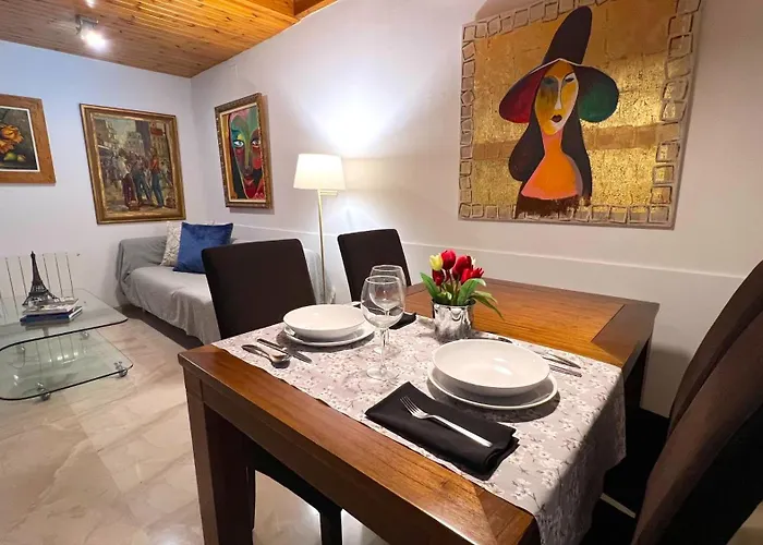 Retiro Urbano En Sants, Tu Hogar En Barcelona