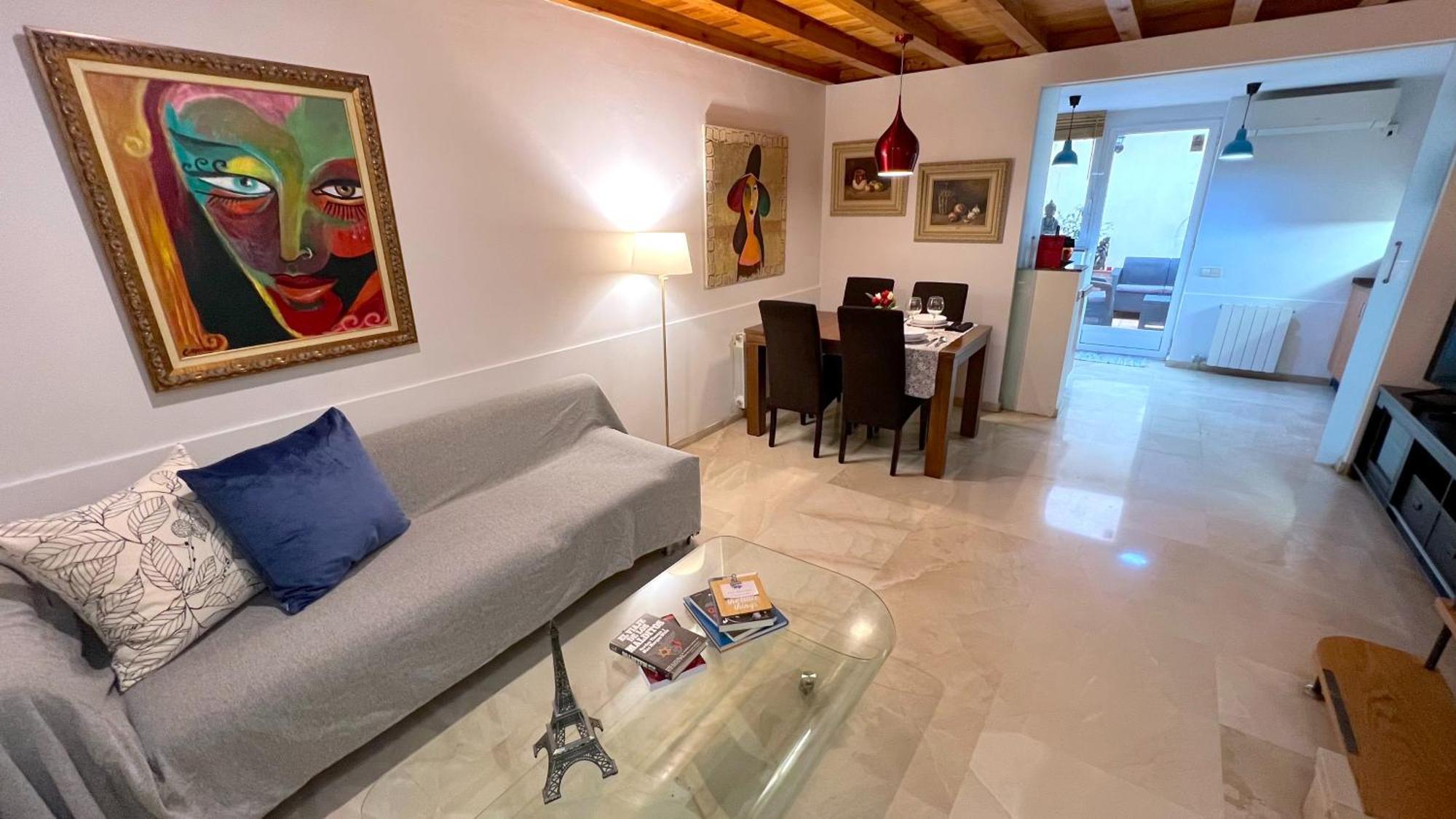 Retiro Urbano En Sants, Tu Hogar En Barcelone