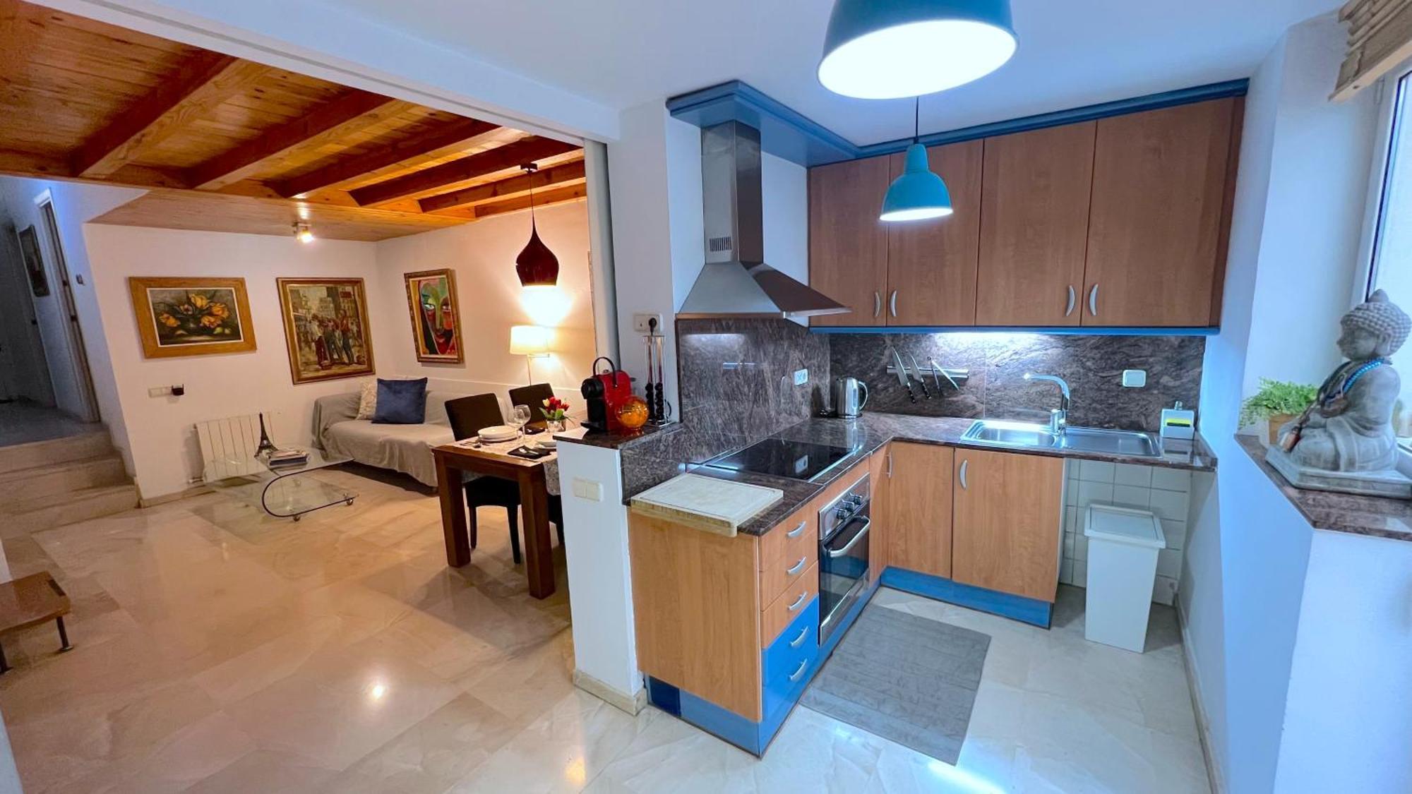 Retiro Urbano En Sants, Tu Hogar En Appartement